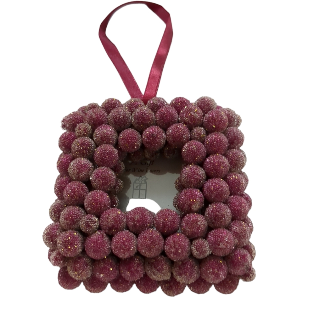 Luxury Grape Fruit Photo Frame to Ad to any Bottle
